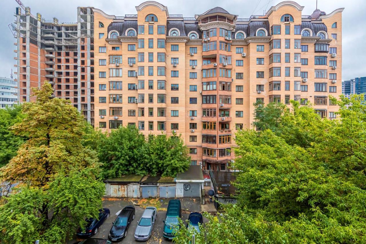 Kyiv Saksahanskoho Apart Hotel Luaran gambar